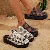 Round Toe Platform Sandals