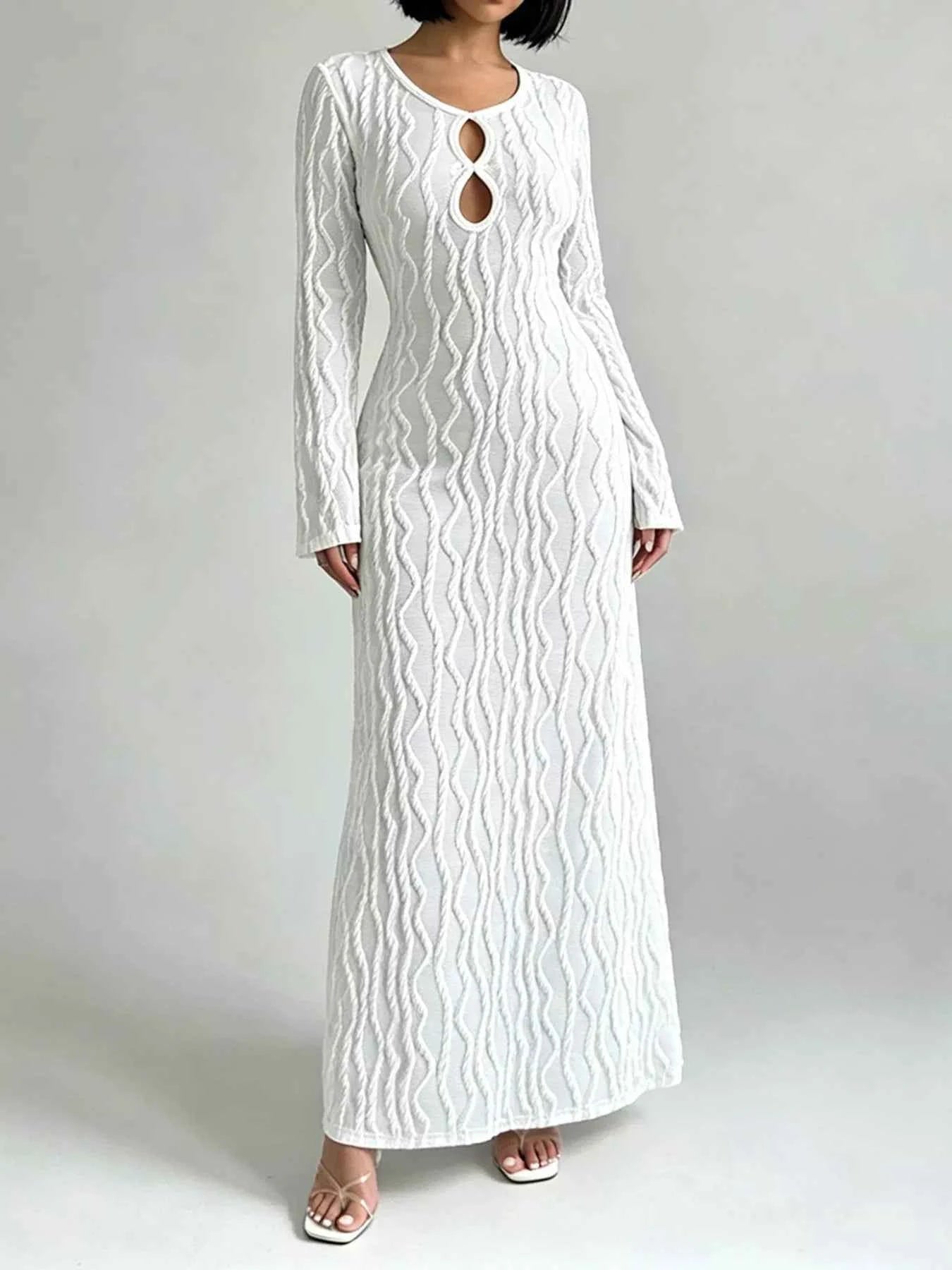 Textured Cut-Out Long Sleeve Maxi Dress