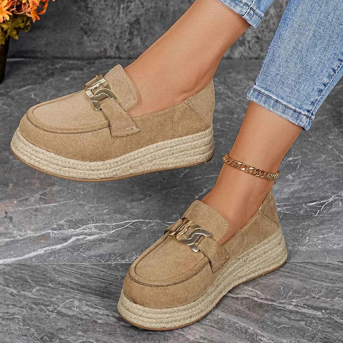 Round Toe Platform Loafers