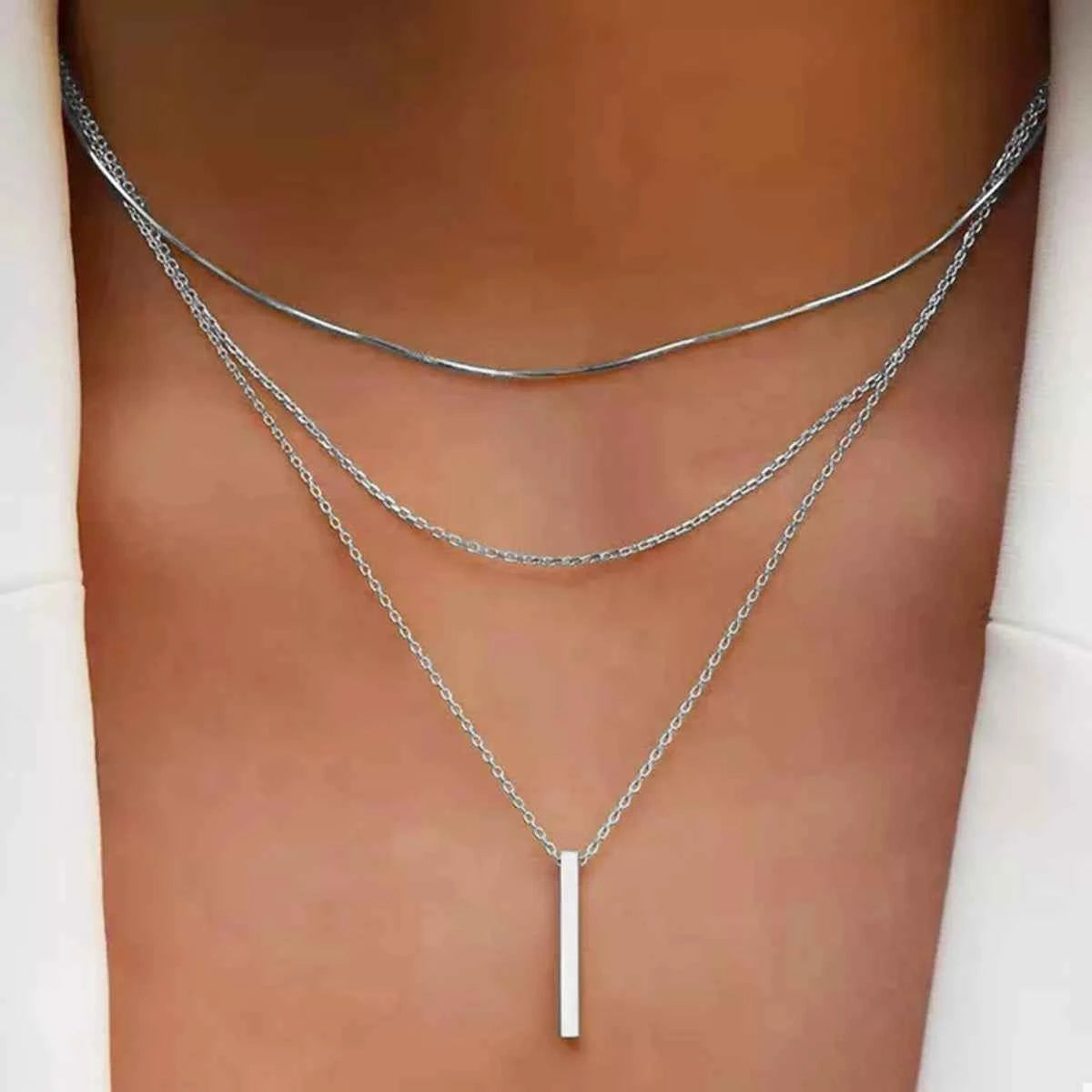 Three Layered Bar Pendant Necklace