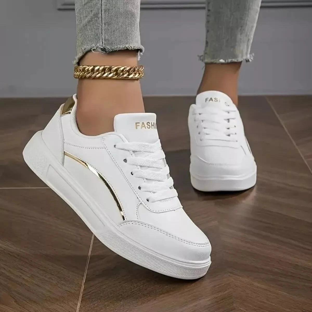 Round Toe Lace Up Sneakers